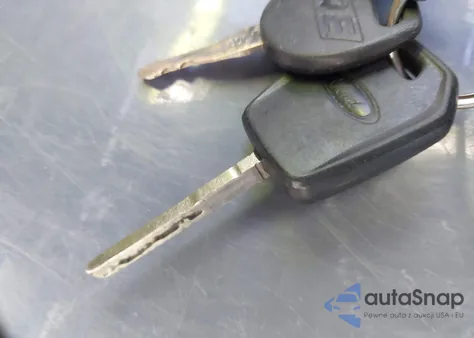 2022 Ford F-150 Xl из США, поврежденный, VIN 1FTMF1CB3NKE44004